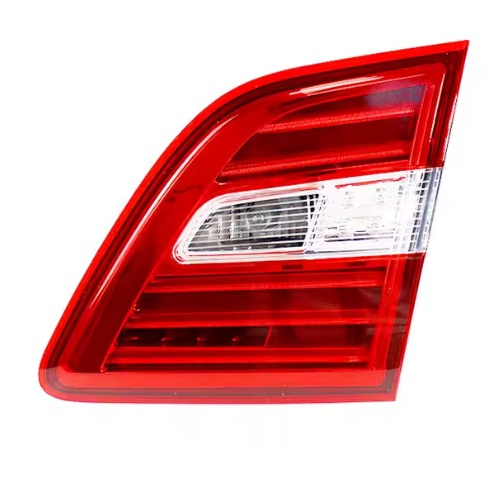 Mercedes-Benz W166 galinis dangčio žibintas - Vaizdo 3