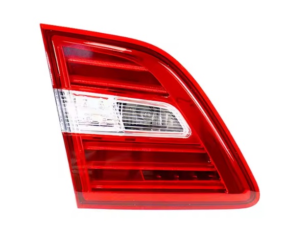 Mercedes-Benz W166 galinis dangčio žibintas - Vaizdo 2